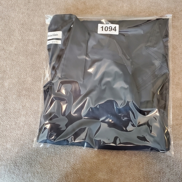 Calvin Klein Dress Shirt Mens 16 1/2 34/35 Gray Non-Iron Slim Fit Business - Picture 7 of 7